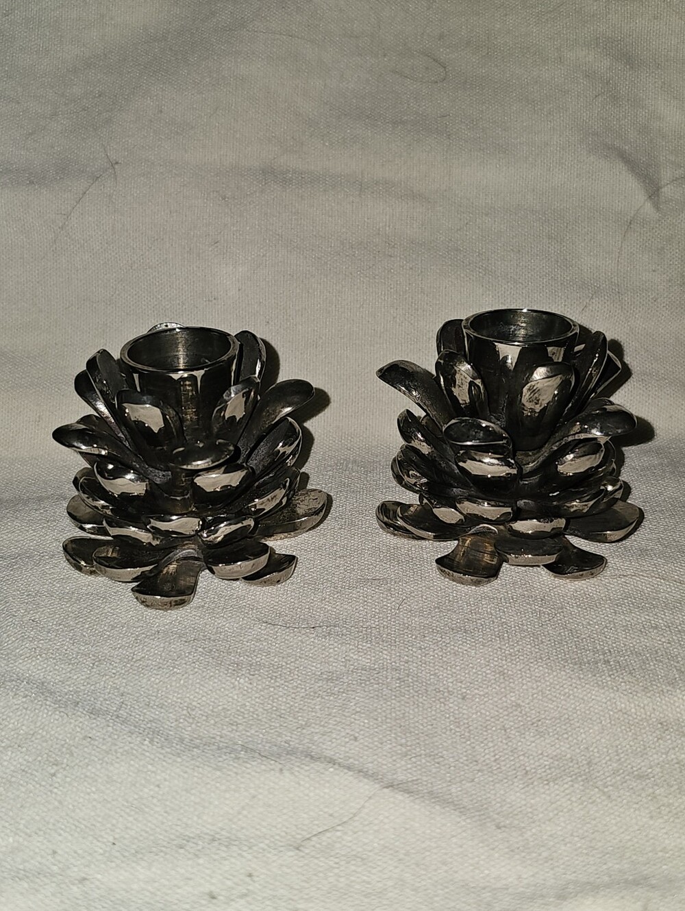 Pair Of 2 VTG Silverstone Finish Pine Cone Tea light Candle Holders